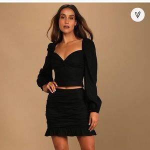 Lulu’s Black Pleated Mini Skirt